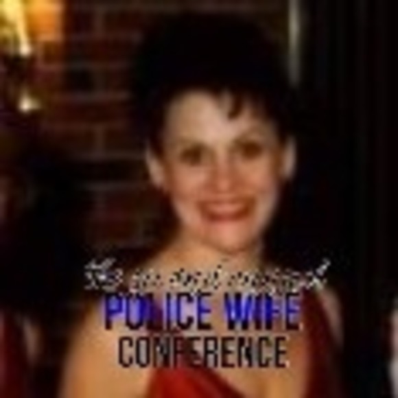 Meet your Posher, Pam - Picture 1 of 1